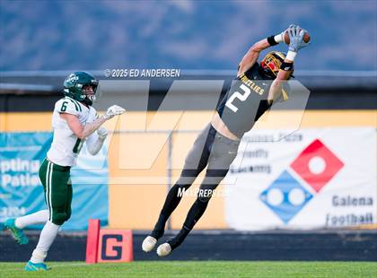 Thumbnail 1 in Hug @ Galena photogallery.