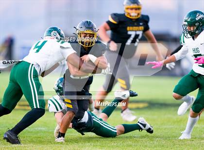 Thumbnail 2 in Hug @ Galena photogallery.