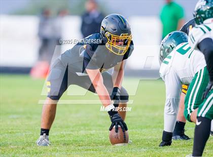 Thumbnail 3 in Hug @ Galena photogallery.