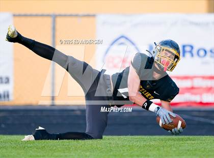 Thumbnail 1 in Hug @ Galena photogallery.