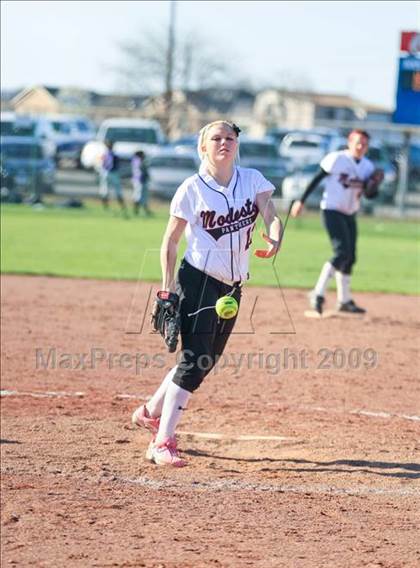 Thumbnail 3 in Franklin vs. Modesto (Ceres Tournament) photogallery.