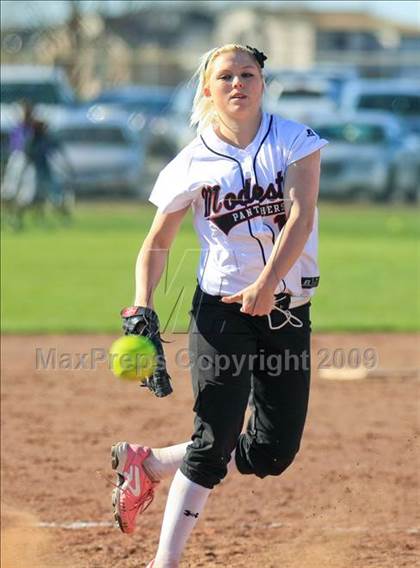 Thumbnail 3 in Franklin vs. Modesto (Ceres Tournament) photogallery.