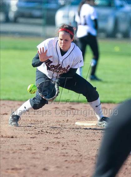 Thumbnail 1 in Franklin vs. Modesto (Ceres Tournament) photogallery.