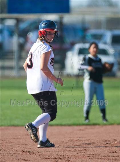 Thumbnail 1 in Franklin vs. Modesto (Ceres Tournament) photogallery.
