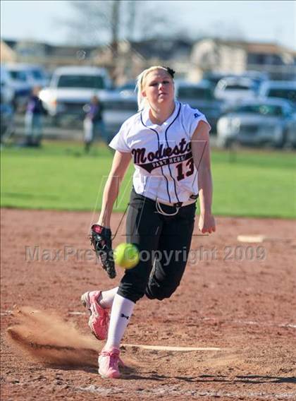Thumbnail 3 in Franklin vs. Modesto (Ceres Tournament) photogallery.