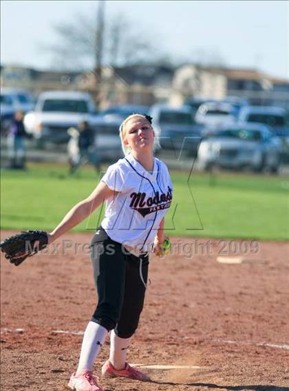 Thumbnail 1 in Franklin vs. Modesto (Ceres Tournament) photogallery.