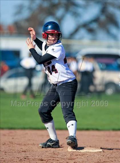 Thumbnail 1 in Franklin vs. Modesto (Ceres Tournament) photogallery.
