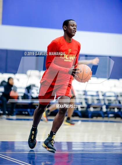 Thumbnail 3 in Fairfax vs. Santa Clarita Christian (Sierra Canyon Super Showcase) photogallery.