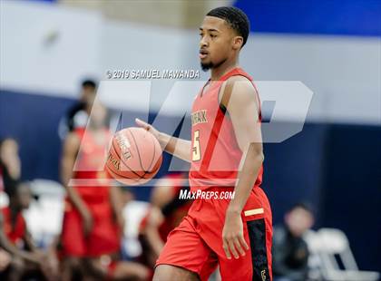 Thumbnail 1 in Fairfax vs. Santa Clarita Christian (Sierra Canyon Super Showcase) photogallery.