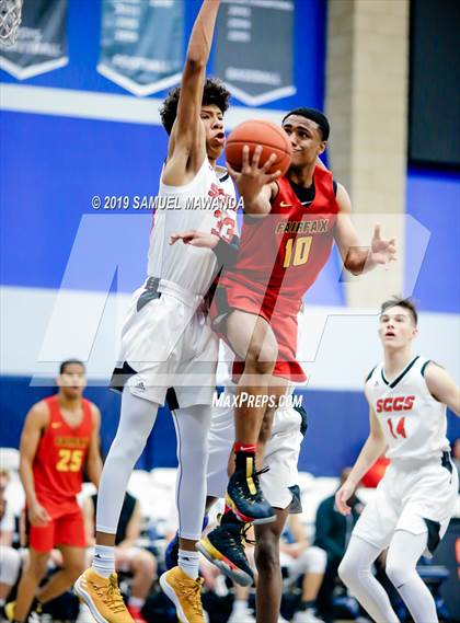 Thumbnail 3 in Fairfax vs. Santa Clarita Christian (Sierra Canyon Super Showcase) photogallery.