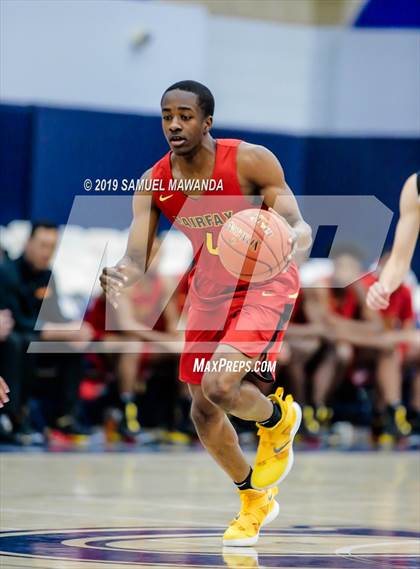 Thumbnail 1 in Fairfax vs. Santa Clarita Christian (Sierra Canyon Super Showcase) photogallery.