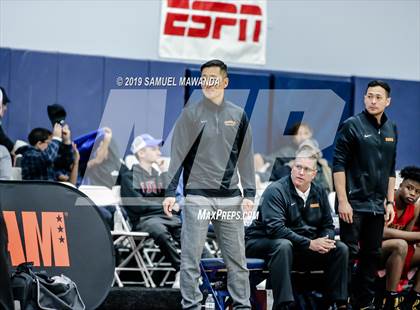 Thumbnail 2 in Fairfax vs. Santa Clarita Christian (Sierra Canyon Super Showcase) photogallery.