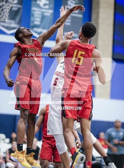 Thumbnail 1 in Fairfax vs. Santa Clarita Christian (Sierra Canyon Super Showcase) photogallery.
