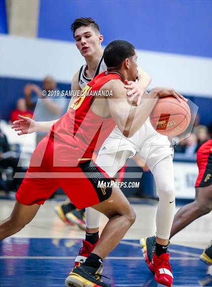 Thumbnail 1 in Fairfax vs. Santa Clarita Christian (Sierra Canyon Super Showcase) photogallery.