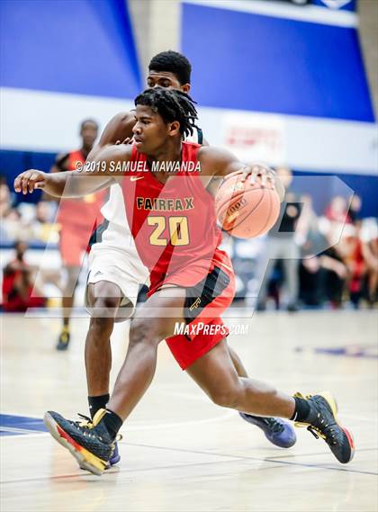 Thumbnail 1 in Fairfax vs. Santa Clarita Christian (Sierra Canyon Super Showcase) photogallery.