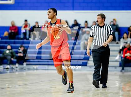 Thumbnail 3 in Fairfax vs. Santa Clarita Christian (Sierra Canyon Super Showcase) photogallery.