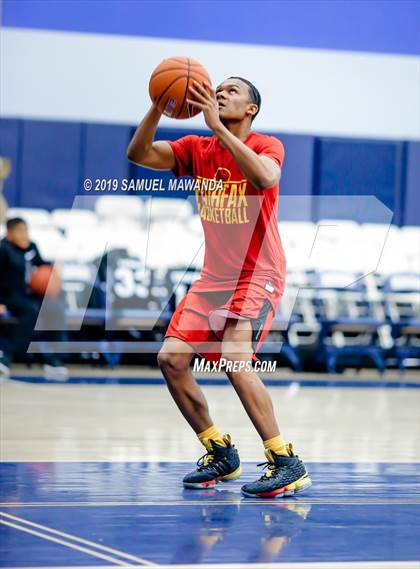 Thumbnail 3 in Fairfax vs. Santa Clarita Christian (Sierra Canyon Super Showcase) photogallery.