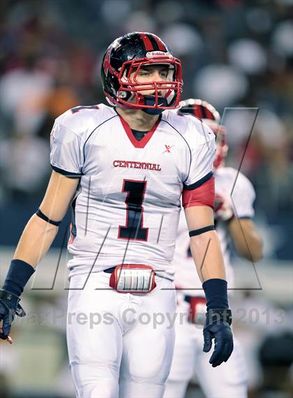 Thumbnail 3 in Centennial vs. South Oak Cliff (UIL 4A Area Playoff) photogallery.