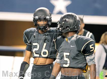 Thumbnail 1 in Centennial vs. South Oak Cliff (UIL 4A Area Playoff) photogallery.