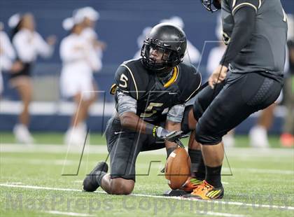 Thumbnail 1 in Centennial vs. South Oak Cliff (UIL 4A Area Playoff) photogallery.