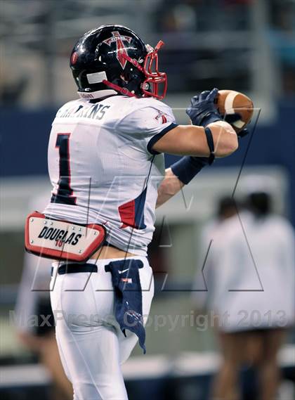 Thumbnail 3 in Centennial vs. South Oak Cliff (UIL 4A Area Playoff) photogallery.