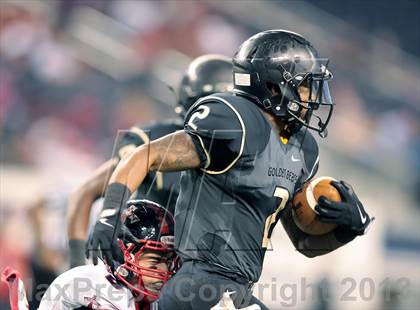 Thumbnail 3 in Centennial vs. South Oak Cliff (UIL 4A Area Playoff) photogallery.