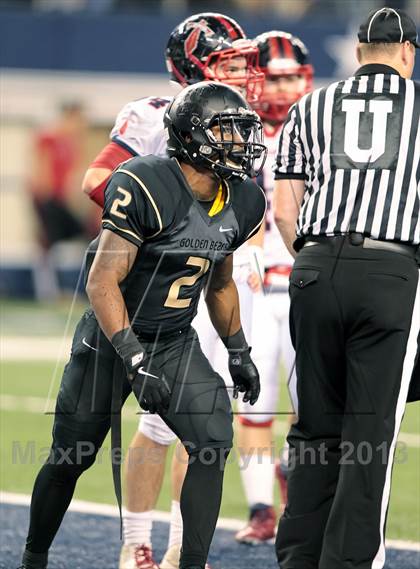 Thumbnail 3 in Centennial vs. South Oak Cliff (UIL 4A Area Playoff) photogallery.