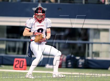 Thumbnail 1 in Centennial vs. South Oak Cliff (UIL 4A Area Playoff) photogallery.