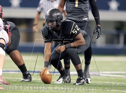 Thumbnail 3 in Centennial vs. South Oak Cliff (UIL 4A Area Playoff) photogallery.