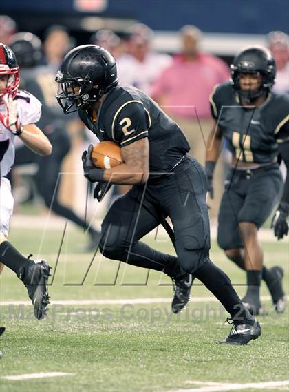 Thumbnail 3 in Centennial vs. South Oak Cliff (UIL 4A Area Playoff) photogallery.