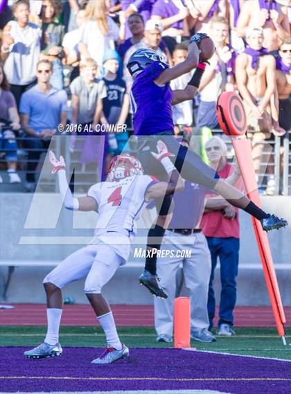 Thumbnail 1 in DeMatha @ Gonzaga photogallery.