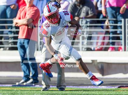 Thumbnail 2 in DeMatha @ Gonzaga photogallery.