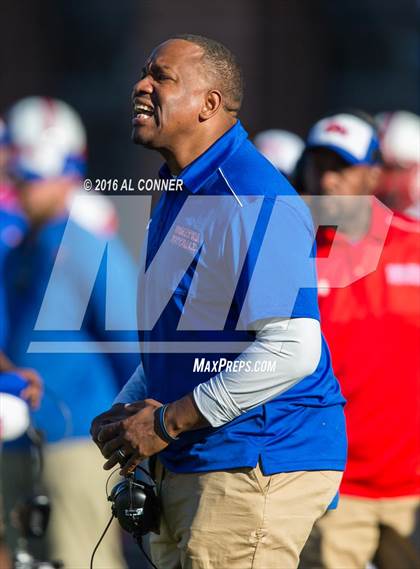 Thumbnail 3 in DeMatha @ Gonzaga photogallery.