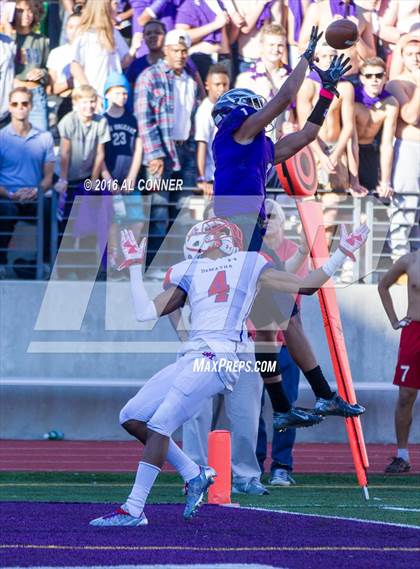 Thumbnail 3 in DeMatha @ Gonzaga photogallery.