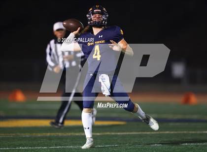 Thumbnail 2 in Del Oro @ Oak Ridge photogallery.