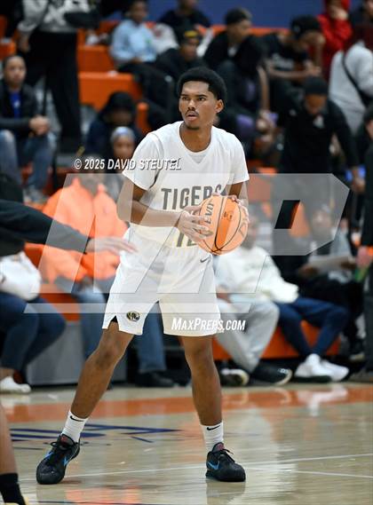 Thumbnail 3 in Rodriguez vs. Inderkum (Fortune Showcase) photogallery.