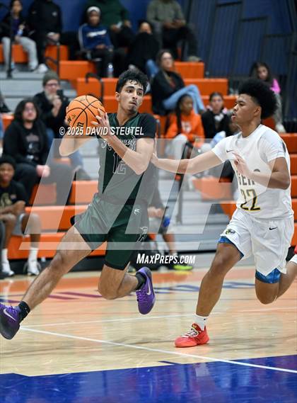 Thumbnail 1 in Rodriguez vs. Inderkum (Fortune Showcase) photogallery.