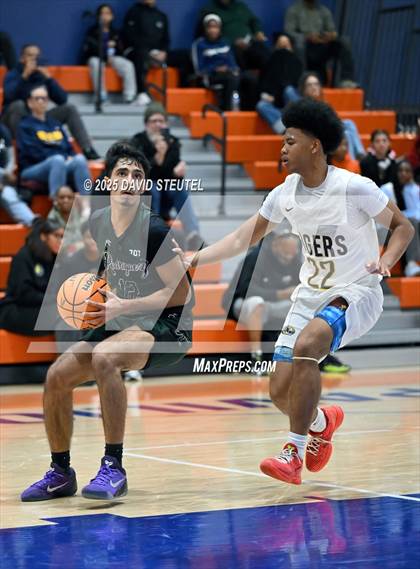 Thumbnail 2 in Rodriguez vs. Inderkum (Fortune Showcase) photogallery.