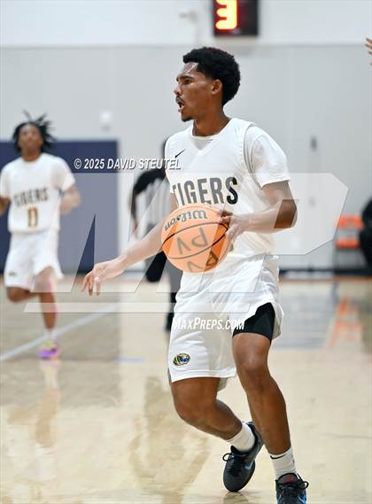 Thumbnail 2 in Rodriguez vs. Inderkum (Fortune Showcase) photogallery.