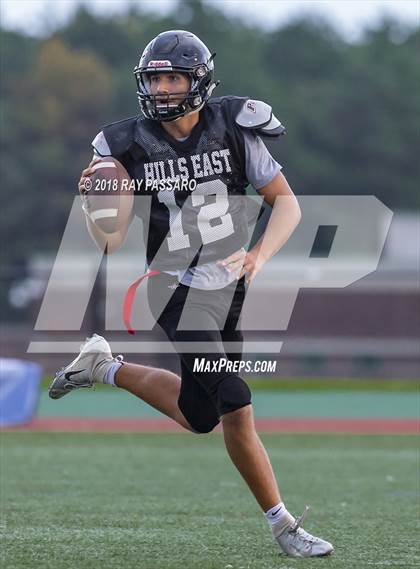 Thumbnail 1 in HHHE vs Eastport-South Manor Scrimmage photogallery.