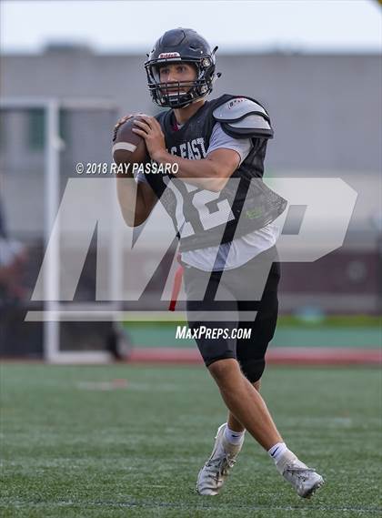 Thumbnail 3 in HHHE vs Eastport-South Manor Scrimmage photogallery.