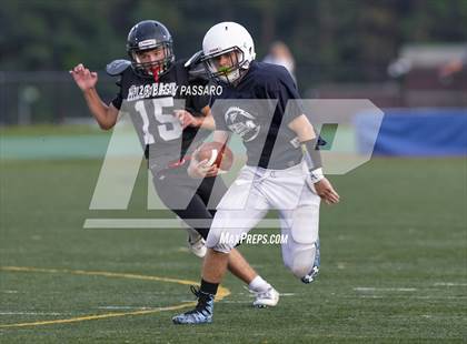 Thumbnail 3 in HHHE vs Eastport-South Manor Scrimmage photogallery.