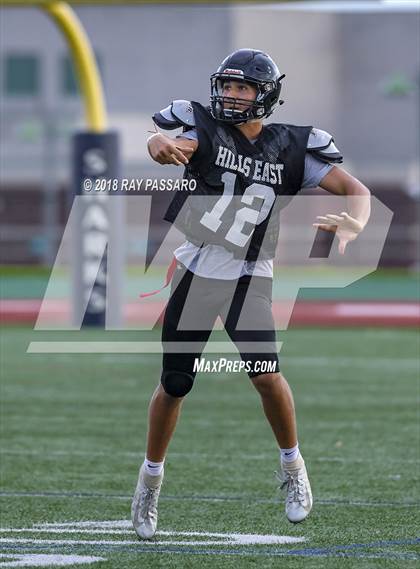 Thumbnail 2 in HHHE vs Eastport-South Manor Scrimmage photogallery.