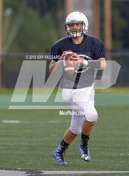Thumbnail 1 in HHHE vs Eastport-South Manor Scrimmage photogallery.