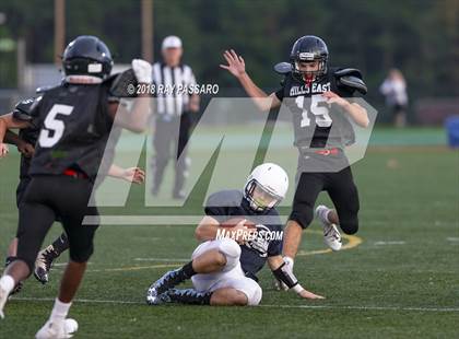 Thumbnail 3 in HHHE vs Eastport-South Manor Scrimmage photogallery.
