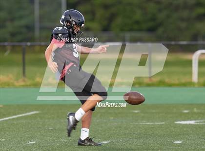 Thumbnail 2 in HHHE vs Eastport-South Manor Scrimmage photogallery.