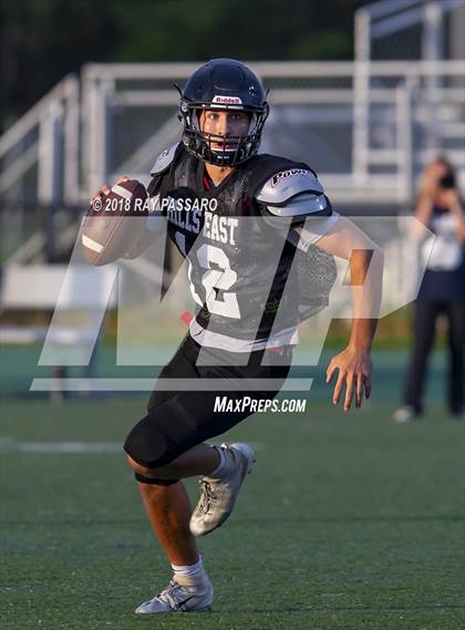 Thumbnail 3 in HHHE vs Eastport-South Manor Scrimmage photogallery.
