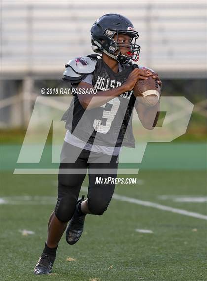Thumbnail 3 in HHHE vs Eastport-South Manor Scrimmage photogallery.
