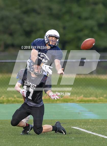 Thumbnail 2 in HHHE vs Eastport-South Manor Scrimmage photogallery.