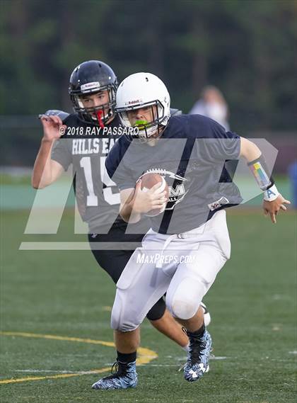 Thumbnail 1 in HHHE vs Eastport-South Manor Scrimmage photogallery.